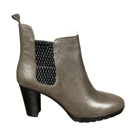 Bella Vita Womens US 9.5 Zana Heeled Ankle Boot Gray Leather Classic BRAND NEW - Picture 1 of 5